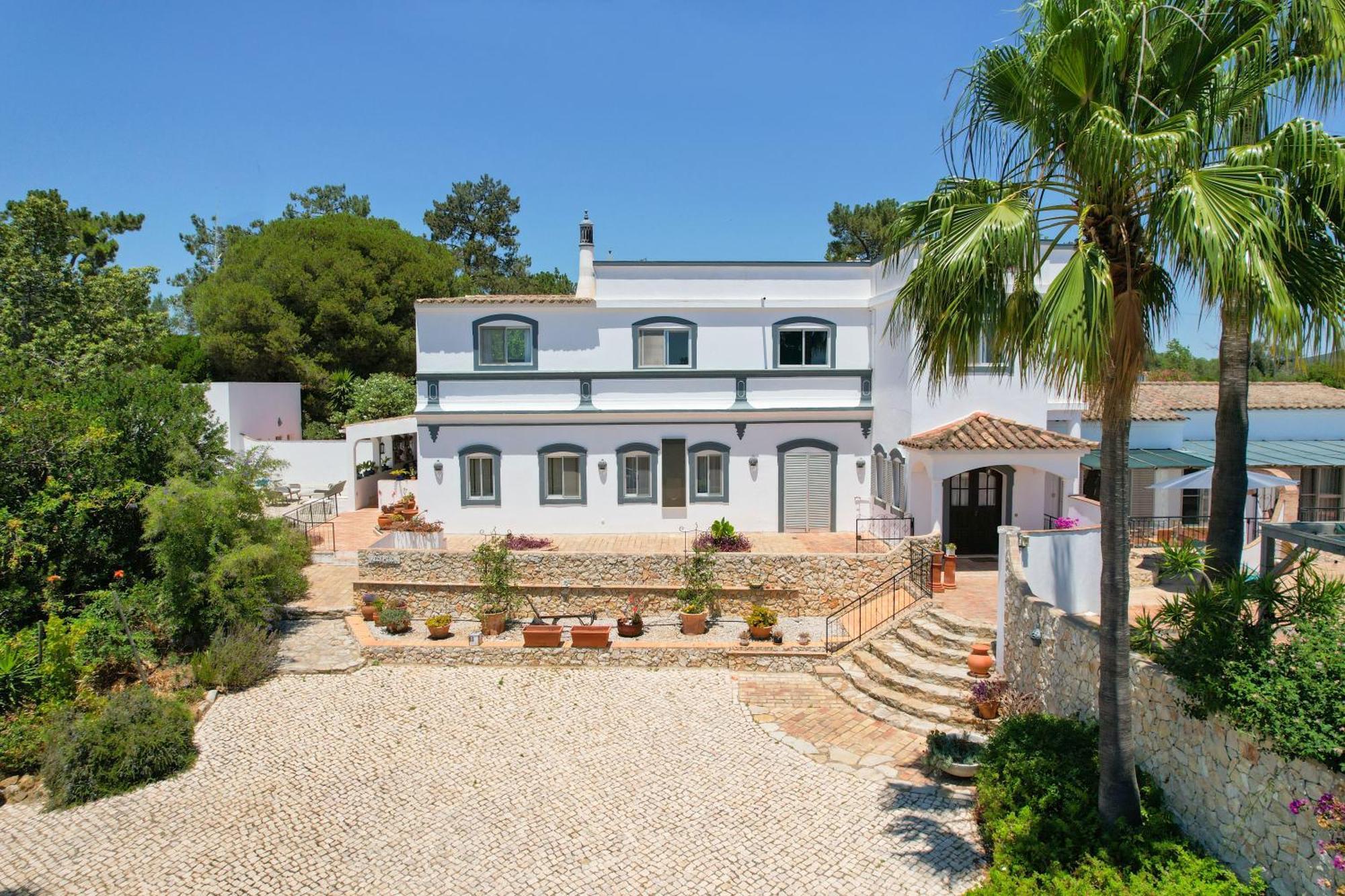 מונקאראפאצ'ו The Lemon Tree Villa מראה חיצוני תמונה
